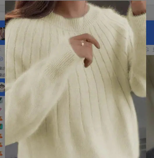 Women's Oversized Knit Sweater with Round Neck